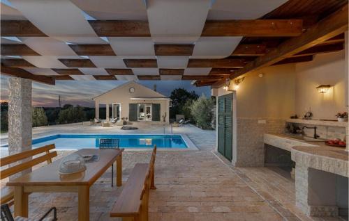 Benkovac House | Villa Oliveto Smilcic