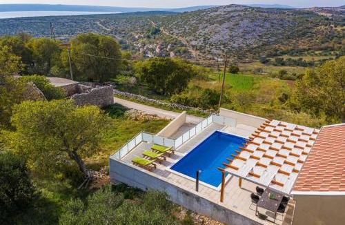 Jasenice Villa | Villa Olivia - Jasenice, with swimming pool and jacuzzi