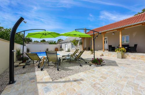 Benkovac Villa | Villa Outback ZadarVillas