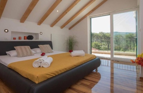 Sibenik House | Villa P - Holiday Home