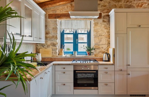 Vardica Villa | Villa Paradiso by Villas Guide