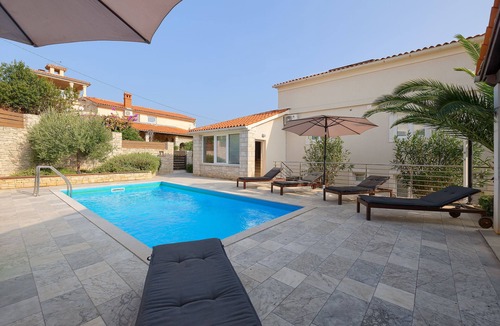 Liznjan Villa | Villa Parlera