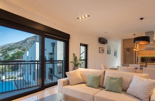 Bosana Villa | Villa Perla Nera