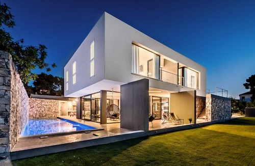 Sutivan Villa | Villa Petra