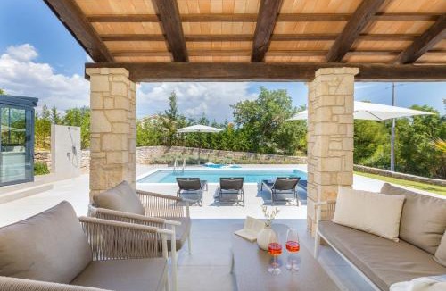 Butkovici Villa | Villa Philia by Villsy - with heated salt water pool