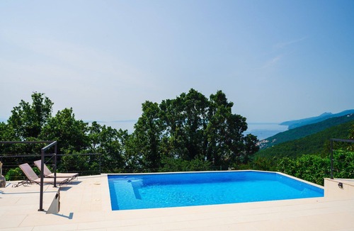 Pobri Villa | Villa Piano with Pool