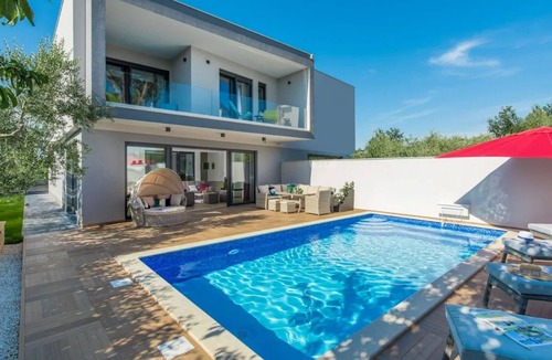 Cervar Villa | Villa Pinea by Villas Guide