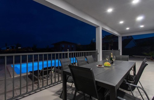 Plano Villa | Villa Pipich with pool