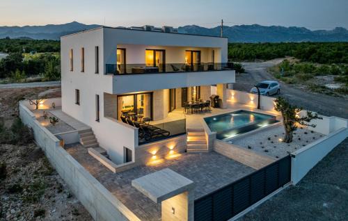 Maslenica Villa | Villa "Princessa" Maslenica Privat Pool & Jacuzzi