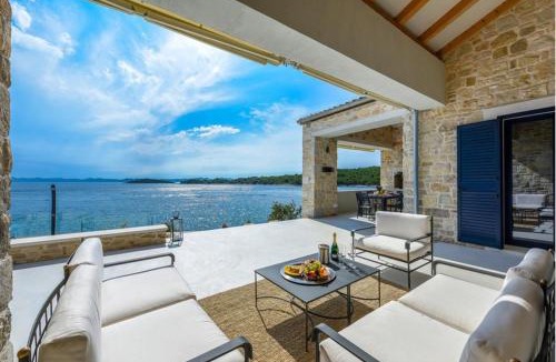 Zdrelac Villa | Villa Proversa