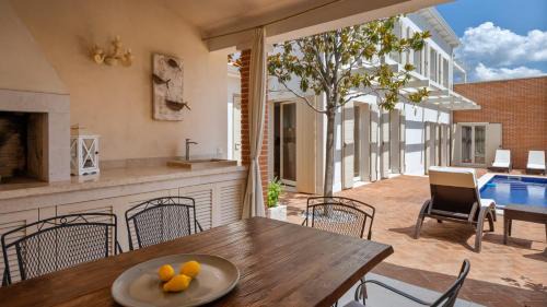 Vabriga Villa | Villa Rafaelle with 3 bedrooms and pool in Porec