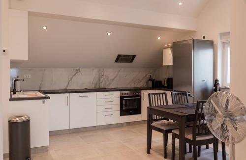 Mastrinka Apartment | Villa Rosa Ciovo/Pool/120m zum Strand/2 Apartments