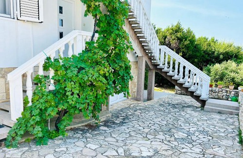 Povljana Apartment | Villa Roseal