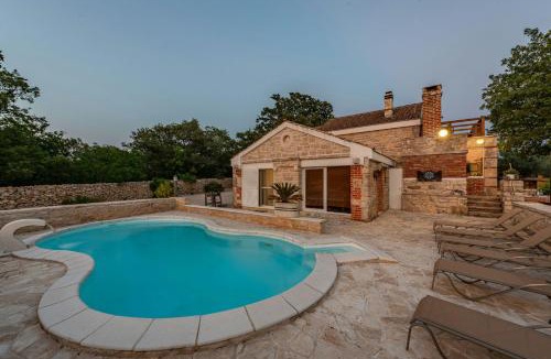 Policnik Villa | Villa Rosemary ZadarVillas