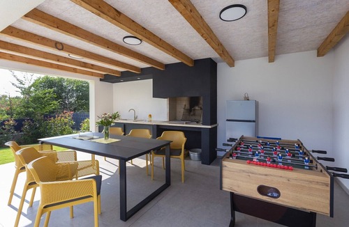 Smoljanci Villa | Villa Rossi with heated pool