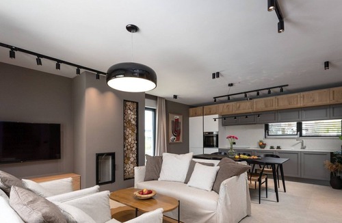 Kadumi House | Villa San Vincenti with pool and sauna, Kadumi, Porec