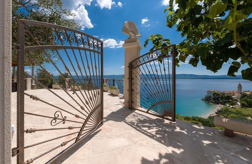 Bol Villa | Villa Sapore di Sale with Pool