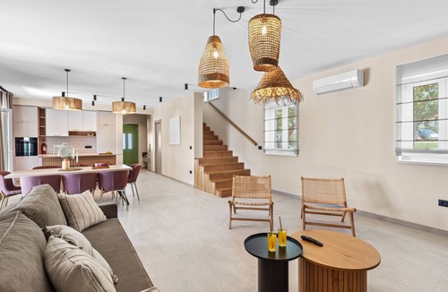 Beram House | Villa Sentiero by Interhome