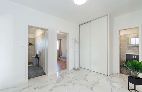 Pristeg Villa | Villa Silentium with pool