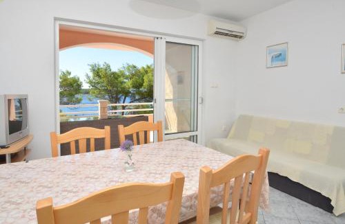 Potirna Apartment | Villa Silva