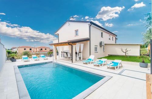 Dajla Villa | Villa Silver Novigrad with private pool