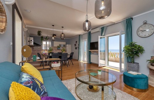 Veliko Brdo Villa | Villa Spring in Makarska, private pool