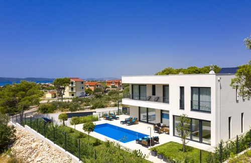 Brodarica Villa | Villa Spuga