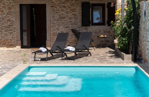 Cepljani Villa | Villa Stone House by Villas Guide