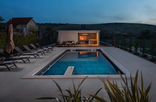 Ljubac Villa | Villa Sunset Bay - amazing view and large heated pool