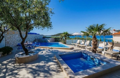 Razanj House | Villa Sunset