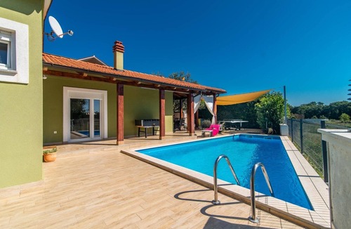Valdebek Villa | Villa Tanja by Villa Plus