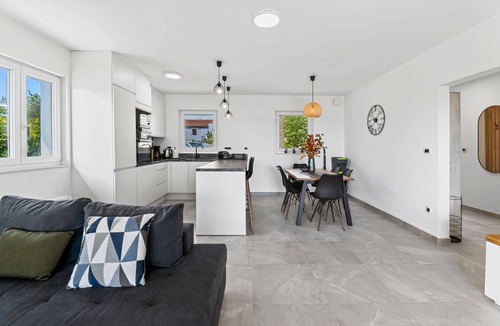 Seget Villa | Villa Tea - 4 persons, 2 bedrooms, barbecue, terrace
