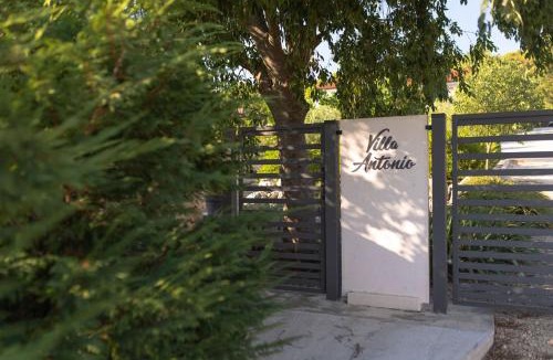 Bilice Villa | Villa Toni