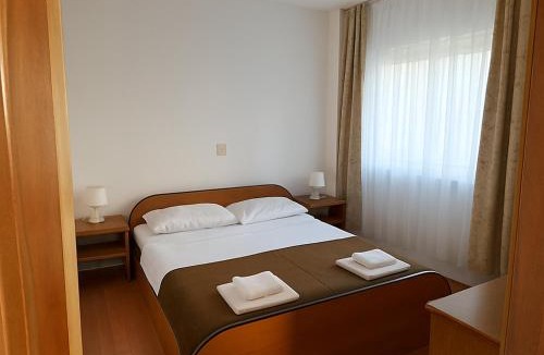 Sveti Filip i Jakov Apartment | Villa Toni