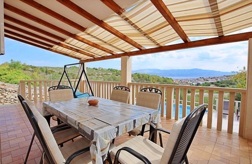 Sutivan House | Villa Tonka by Interhome