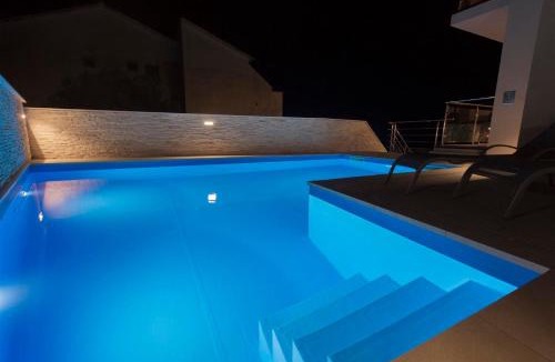 Susica Apartment | Villa Top of Murter, three bedroom apartment