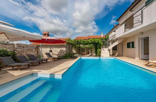 Benkovac Villa | Villa Torine ZadarVillas