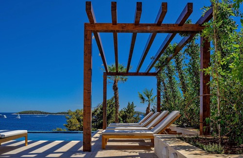Hvar House | Villa Tourqoise/2 villas complex for large groups up to 20ppl/near Hvar Town
