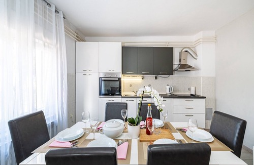 Suhovare Villa | Villa Vesna - Five Bedroom Villa with Swimming Pool