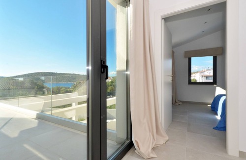 Dvornica House | VILLA VI - Beautiful new luxurious house in a tourist destination