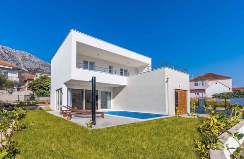 Kastel Gomilica House | Villa Villa Andreja **** with pool!