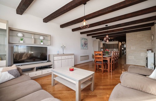 Benkovac Villa | Villa Vita - Three Bedroom Villa with Swimming Pool