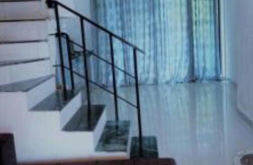 Kune N.m. House | Villa with a pool perfect holiday home stay with friends and family