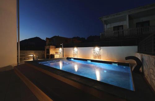 Seline Villa | Villa with Heated Pool