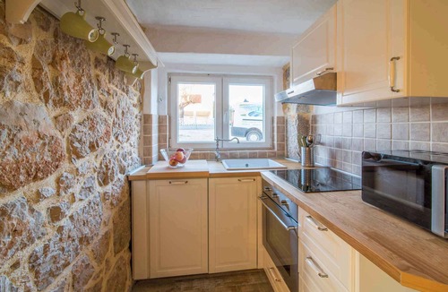 Garica Villa | Villa with pool and air conditioning
