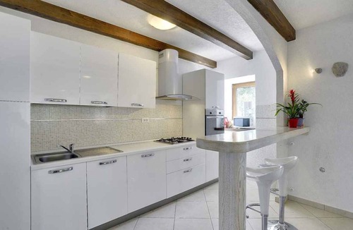 Dolenja Vas Villa | Villa with pool and panoramic view