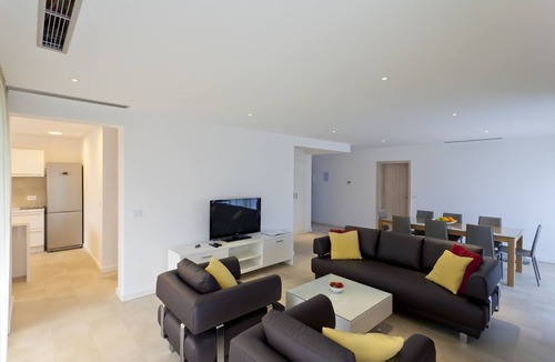 Karigador Villa | Villa with pool, in a quiet area, only 400 m from the beach