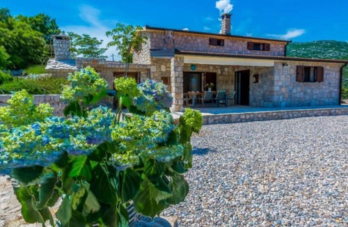 Vrgorac Villa | Villa with swimming pool