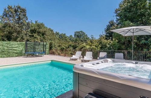 Rojnici Villa | Villa Zebo by Villas Guide