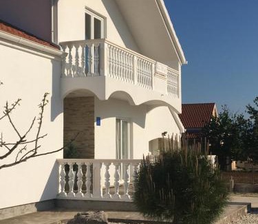 Poljica House | Villa Zerava Nin